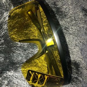 Brand new oversize yellow sunglasses